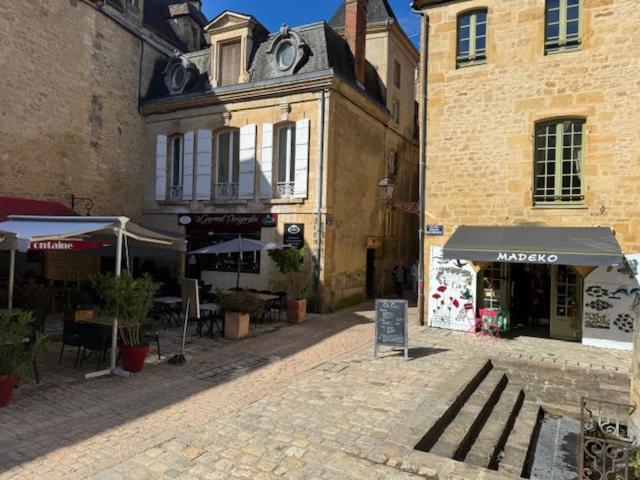 Le Studio Duo Cite Medieval Sarlat Exterior foto